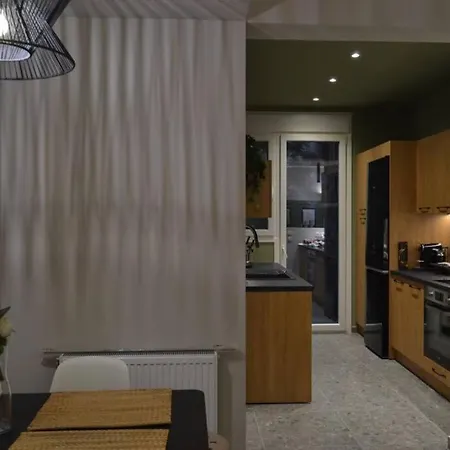 Διαμέρισμα House